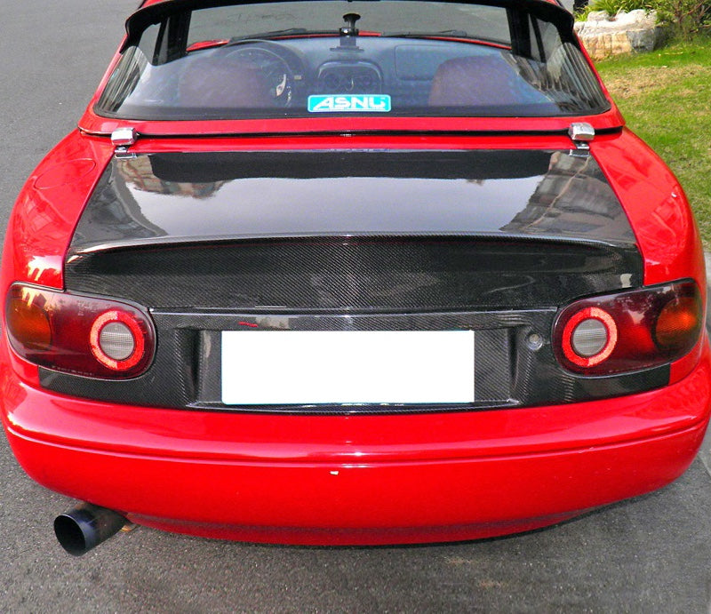 Carbon Fiber Rear Tail Light Panel & License Plate Trim – Fits Mazda Miata MX-5 NA (MK1) - JDM Tamashii